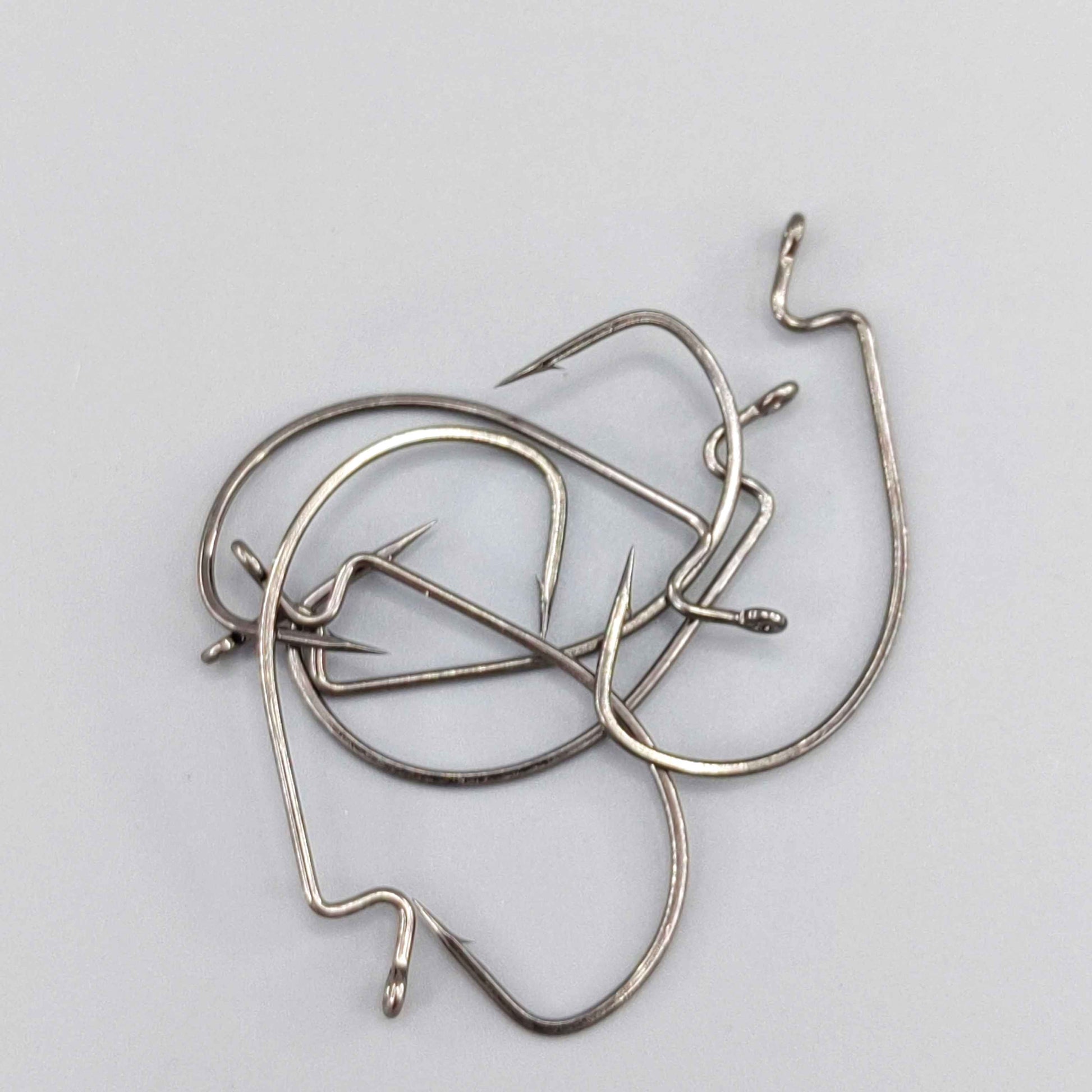 buy fishing hook online Owner Mutu Light Circle Hooks 3/0 making them suitable for both fresh and saltwater fishing Eagle Claw Panfish Fishing Hook