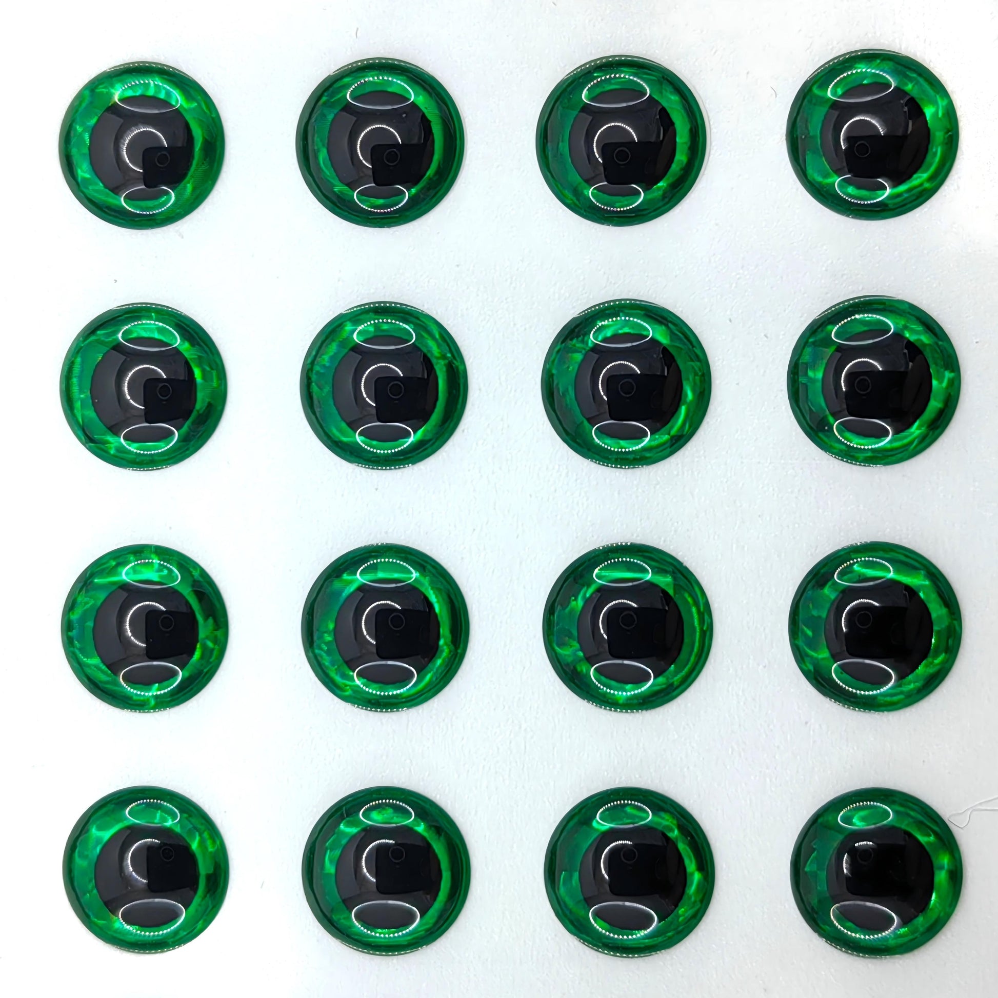 Green Round Pupil 3D Eye