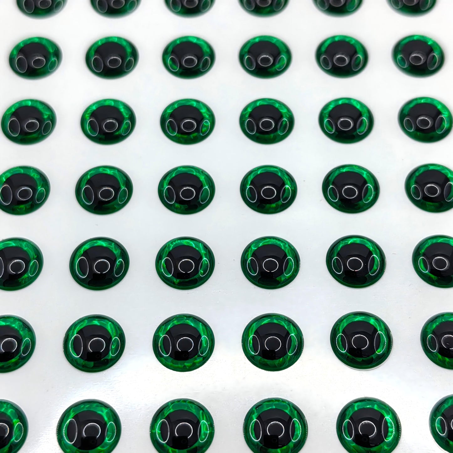 Green Round Pupil 3D Eye