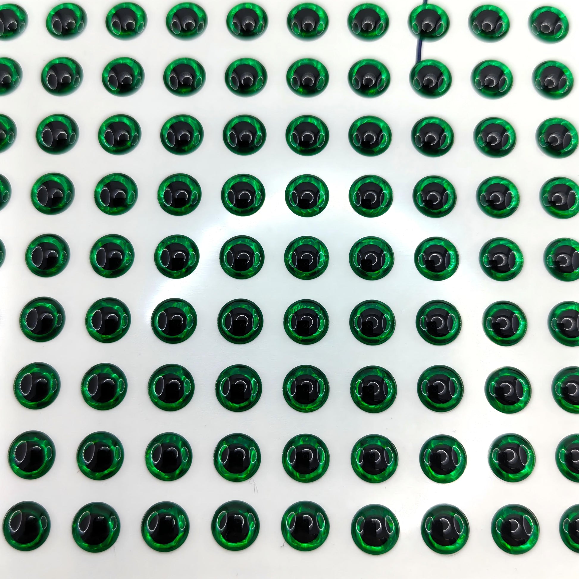 Green Round Pupil 3D Eye