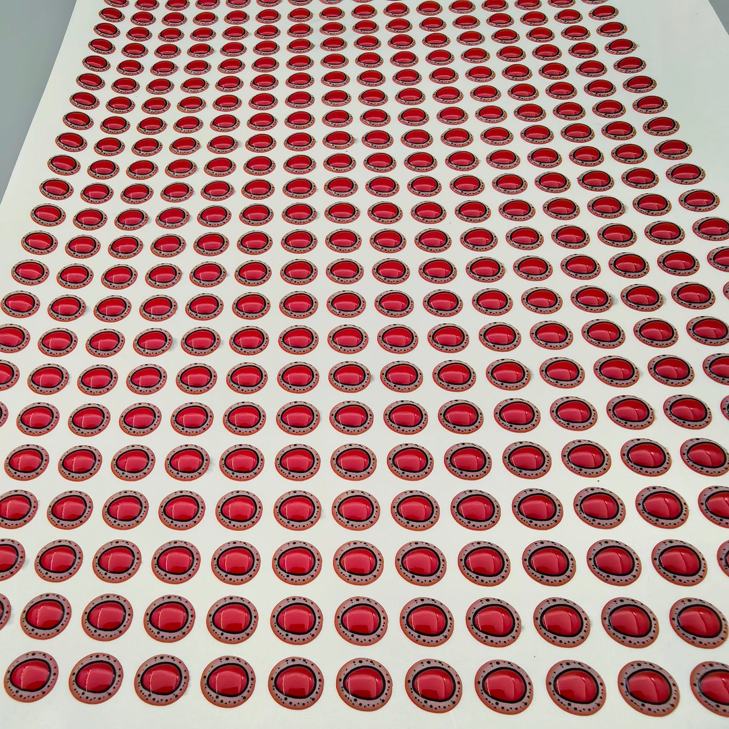 E88 Red Triangle Pupil 3D Eye